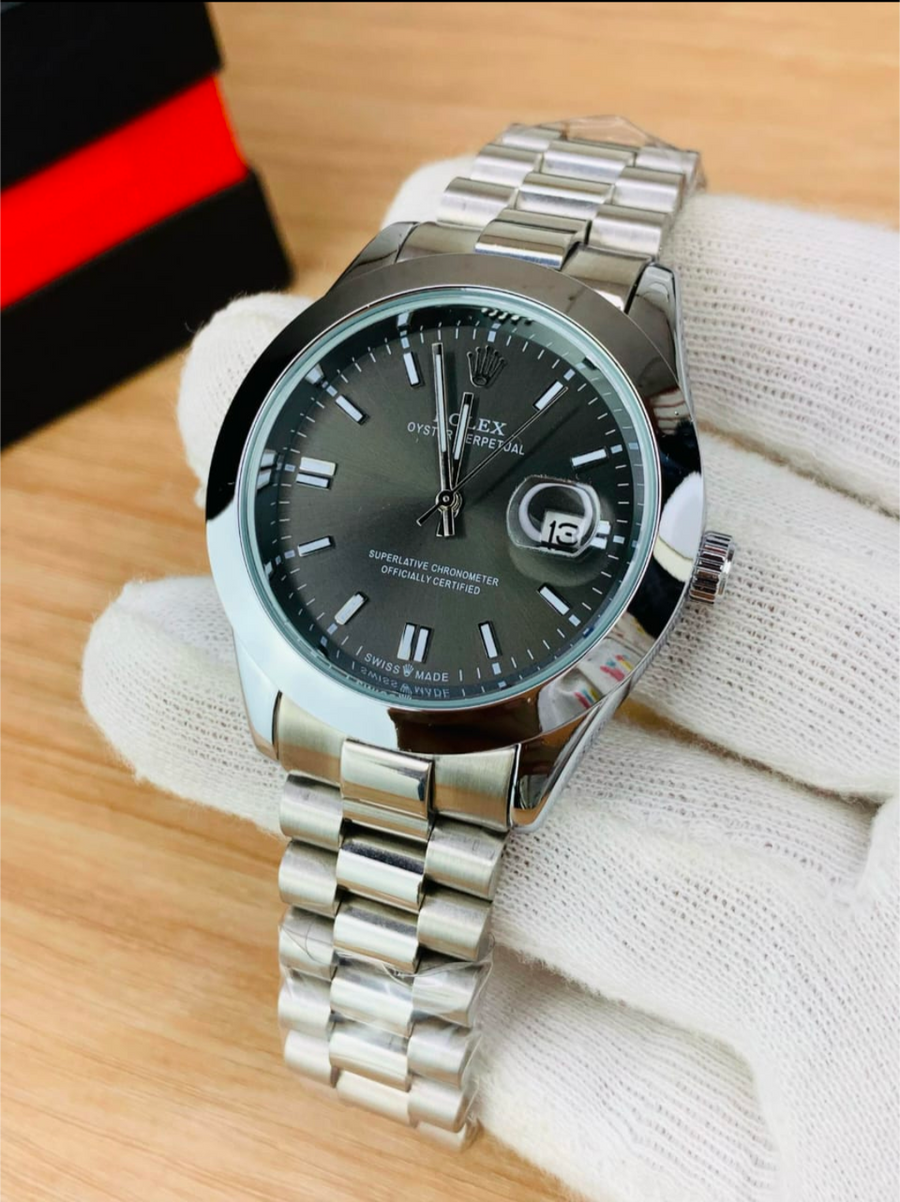 Rolex Oyster Perpetual – Silver Black Dial | Date Edition